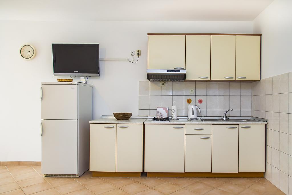 Apartments Zovko Drače Exterior foto